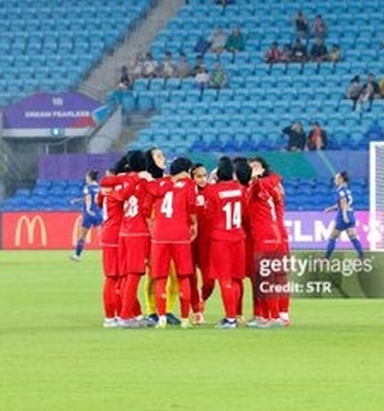 جنجال پناهندگی زنان فوتبالیست / پرونده این ورزشکاران را نبندید