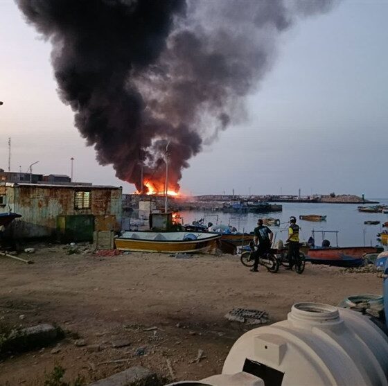 حمله آمریکایی ـ صهیونی به کشتی مسافربری «پرمیسا» در اسکله مروارید خارگ