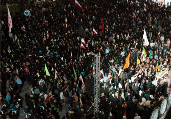 خروش بوشهری‌ها در بیست وسومین شب در میدان غیرت