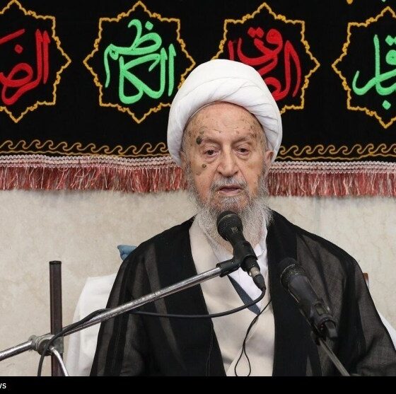 دعوت آیت‌الله مکارم شیرازی از مردم برای حضور در راهپیمایی روز قدس ‌