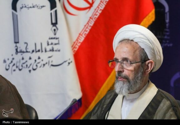 روایت آیت‌الله رجبی از روند انتخاب رهبر انقلاب؛ رأی‌گیری در وضعیت قرمز