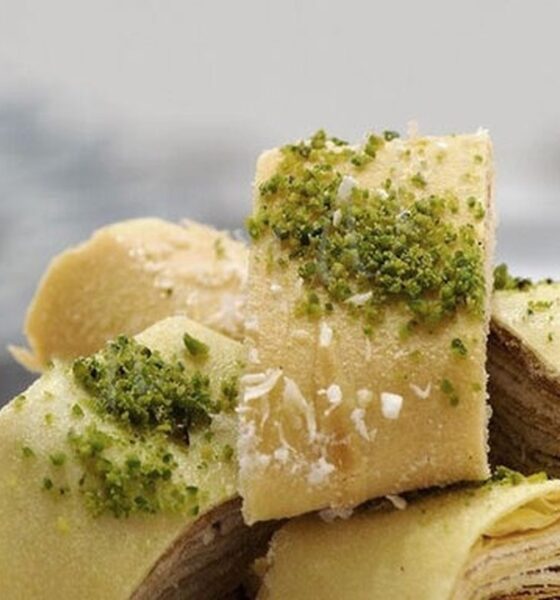 سلامت بدن با افزایش مصرف شیرینی و آجیل در ایام نوروز به خطر می‌افتد