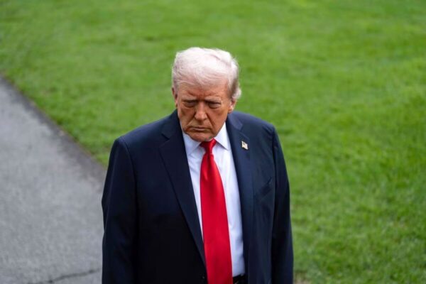 عقب‌نشینی ترامپ از موضع جنجالی / پیام توییتری رئیس‌جمهور آمریکا منتشر شد