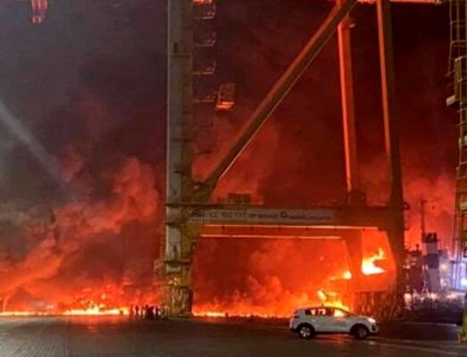 فوری/ پالایشگاه بزرگ نفتی منفجر شد