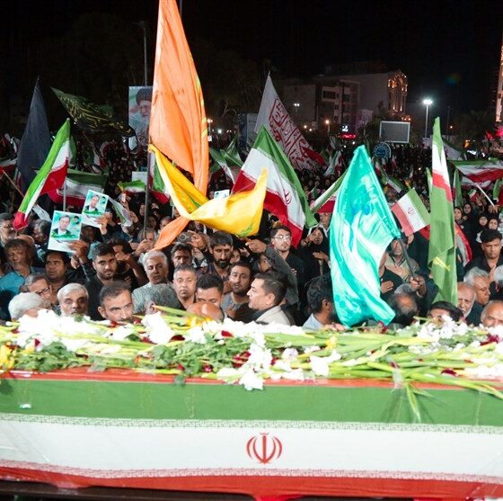 وداع با پیکر شهید یوسف صبحانی‌نسب، رئیس اداره هواشناسی فرودگاهی بوشهر