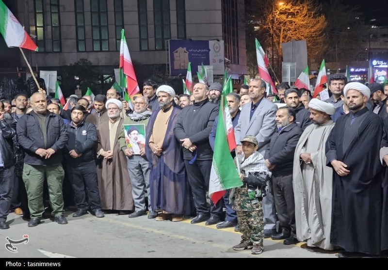 اخبار سنندج , استان کردستان , اخبار استان کردستان , تجمع , جنگ , 