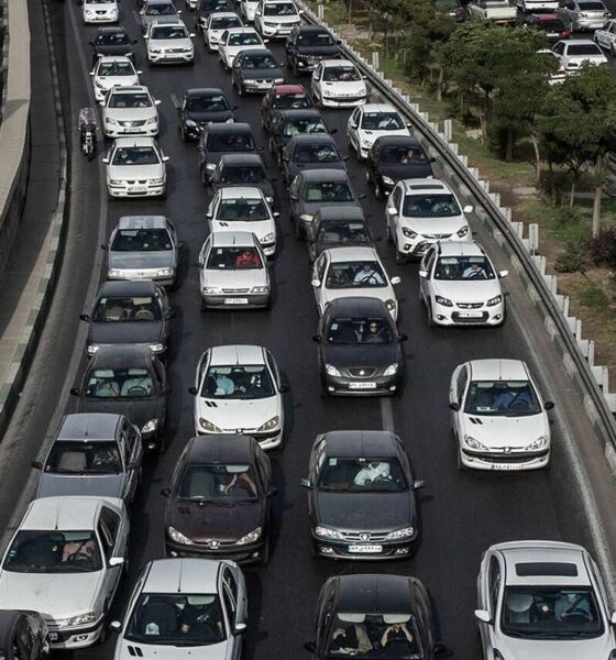 آخرین وضعیت ترافیکی و جوی محورهای مواصلاتی کشور / ترافیک سنگین در محورهای ورودی به تهران گزارش شد