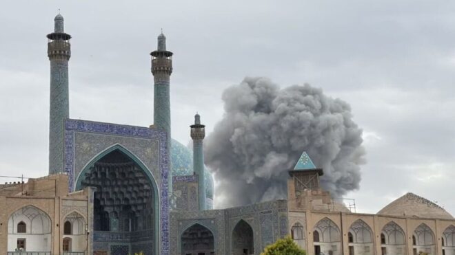 آمار هولناک آثار تاریخی آسیب دیده در جنگ تنها در اصفهان/ میراث فرهنگی اعلام کرد