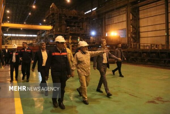 استاندار خوزستان: واحدهای آسیب دیده در جنگ را بهتر از قبل می‌سازیم