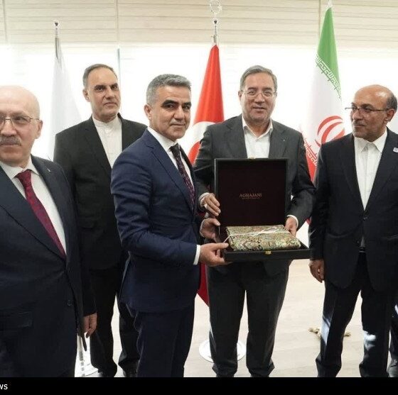 افزایش پذیرش روزانه کامیون‌های ترانزیتی بین ایران و ترکیه