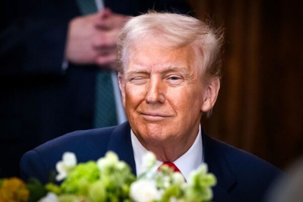 اقدام بیسابقه ترامپ برای چین/ رئیس جمهور شی شوکه خواهد شد اقدام بیسابقه ترامپ برای چین/ رئیس جمهور شی شوکه خواهد شد