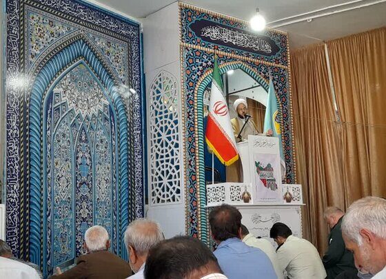 امام جمعه خلیل‌آباد: کارگران ستون فقرات جامعه هستند