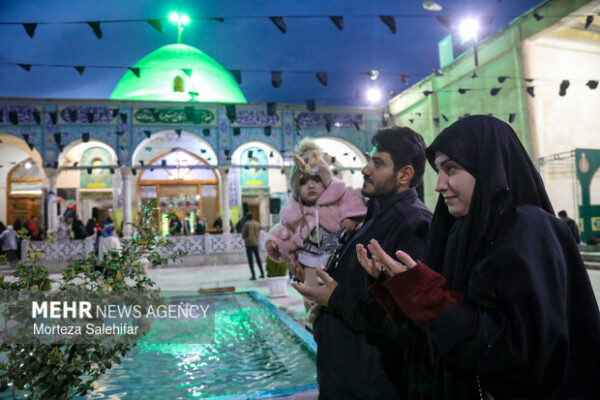 امام‌زادگان امروز مراکز فرماندهی معنوی کشور هستند