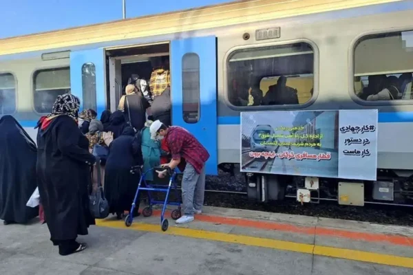 امکان استرداد تلفنی بلیط قطار فراهم شد/ مسافران بخوانند