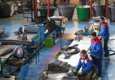 ایستادگی و استقامت جامعه کارگری در جنگ باید به خوبی روایت شود