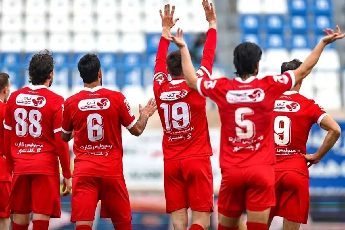 بلاتکلیفی مهاجم پرسپولیس ادامه دارد