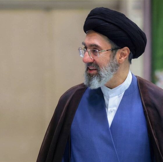 بیعت روحانیون اهل سنت جوانرود با رهبر انقلاب