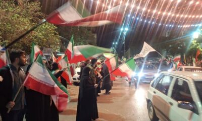 تشکیل زنجیره انسانی و تونل پرچم