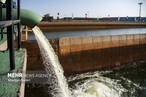 تهاتر ۳.۴ همتی در صنعت آب و فاضلاب کشور