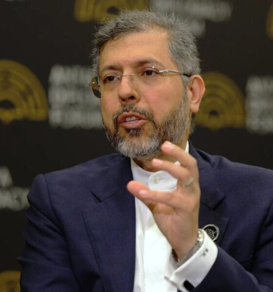 توضیح معاون عراقچی درمورد خبر ارسال اورانیوم غنی‌شده ایران به آمریکا