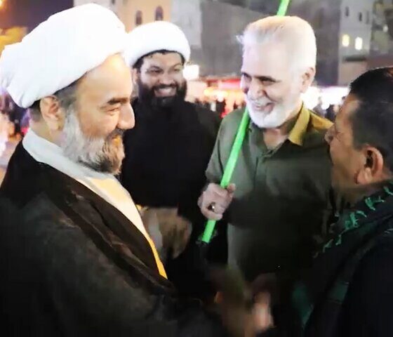 حضور امام جمعه زاهدان در تجمعات شبانه