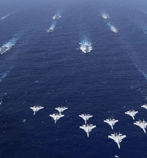 حضور کم‌سابقه ناو‌های غربی در نزدیکی ایران؛ از مدیترانه تا خلیج عمان / ماجرا چیست؟