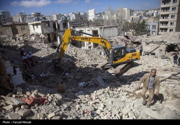 خسارت حملات آمریکایی ـ صهیونی به 1460 واحد مسکونی و تجاری ‌کرمانشاه