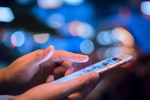 خسارت روزانه ۵ هزار میلیارد تومانی قطعی اینترنت/ نیروها در معرض تعدیل قرار دارند