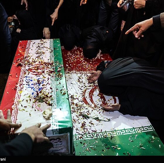 درسالروز شهات امام صادق؛ پیکرهای 15 شهید یک خانواده درکرج تشییع می‌شود