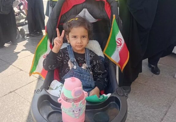 دشمن از روییدن نسل آینده هراس دارد