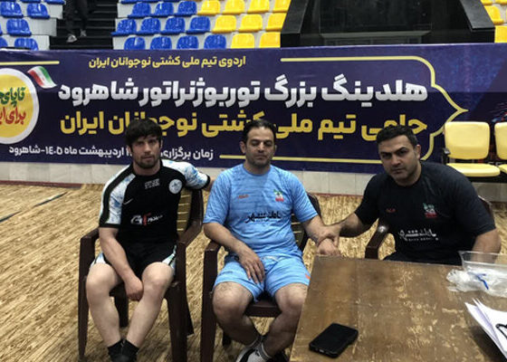 دو کشتی گیر و مربی آذربایجان‌شرقی در اردوی تیم‌ ملی کشتی آزاد نوجوانان