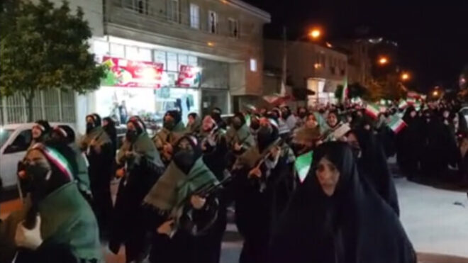 رژه اقتدار بانوان گردان کوثر گلوگاه