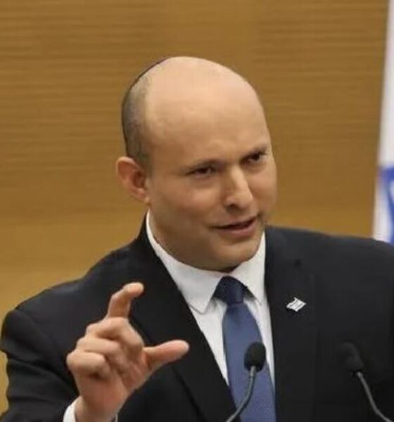 زلزله در اسرائیل؛ لاپید و بنت کار نتانیاهو را تمام می‌کنند؟