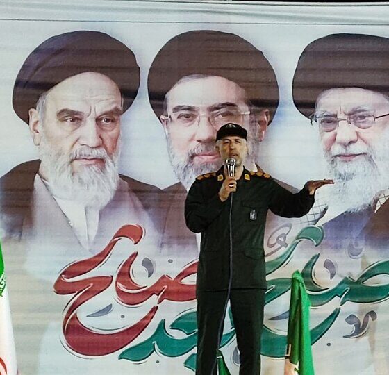 سرهنگ ملک‌علی‌پور: پیام نیروهای مسلح به مردم ماندن در میدان است