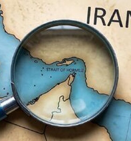 سنگ نگاره‌هایی درباره قدمت تنگه هرمز