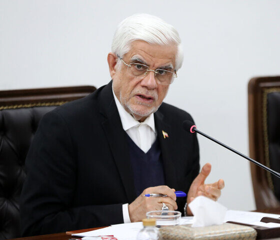 عارف: روند تأمین کالاهای اساسی بدون وقفه ادامه دارد