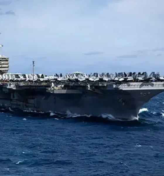 عبور کشتی‌های ایرانی از محاصره دریایی آمریکا