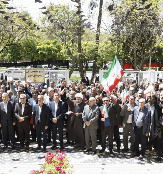 علم بومی ایران قابل حذف نیست