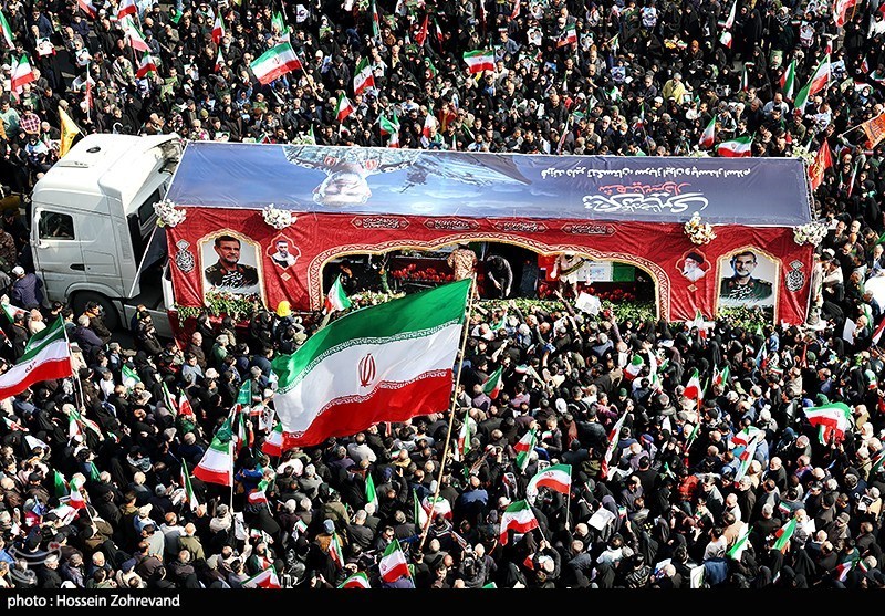 فرزند شهید تنگسیری: هیچ تهدیدی نمی‌تواند ایران را دچار تزلزل کند