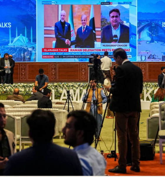 فوری| مذاکرات مستقیم ایران و آمریکا تعلیق شد/ ماجرا چیست؟