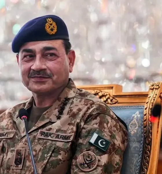فوری / گفتگوی فرمانده ارتش پاکستان و ترامپ برای بازگشایی تنگه هرمز