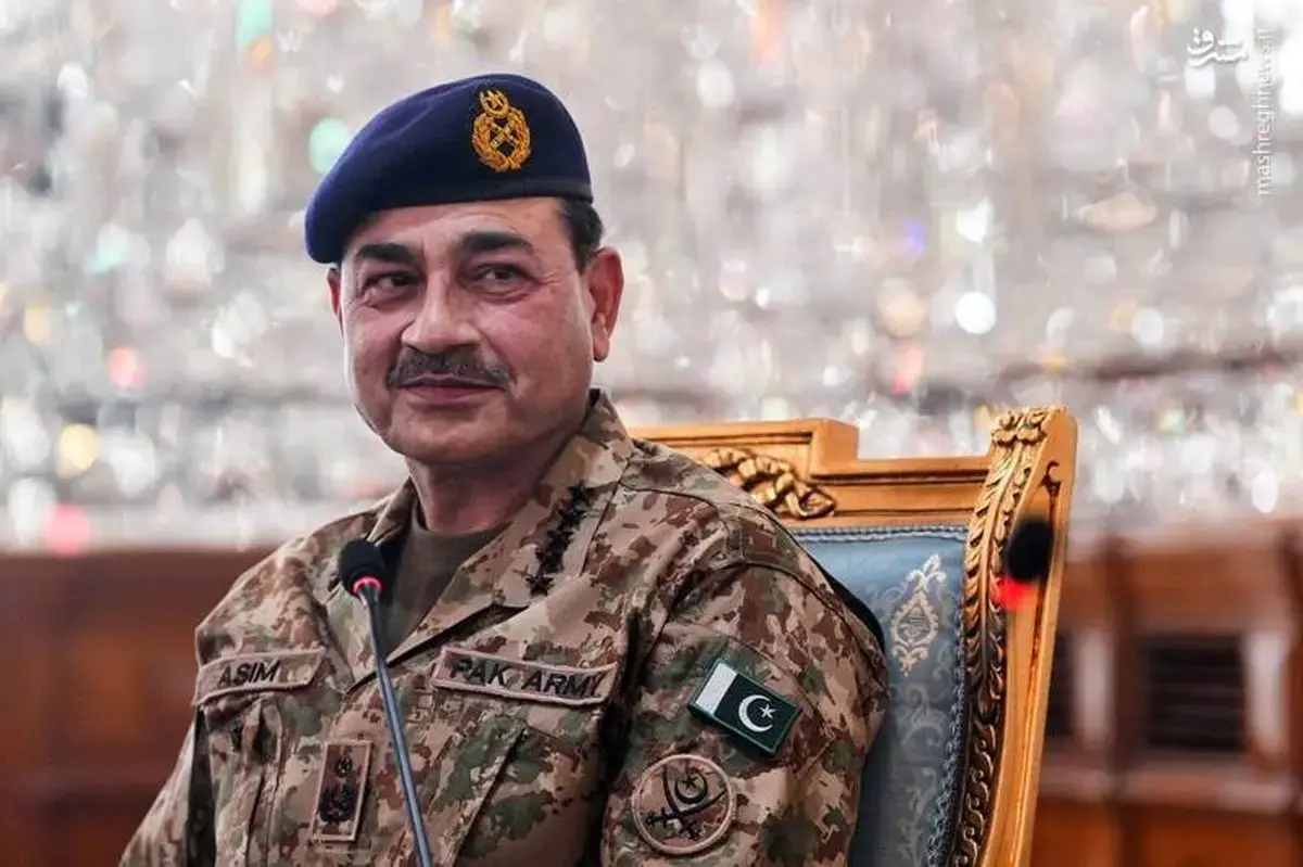 فوری / گفتگوی فرمانده ارتش پاکستان و ترامپ برای بازگشایی تنگه هرمز