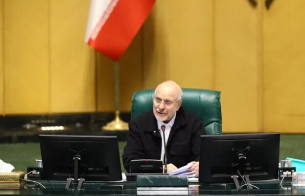 قالیباف تهدید کرد/ اگر آمریکا محاصره را رها نکند، تردد در تنگه هرمز محدود می‌شود