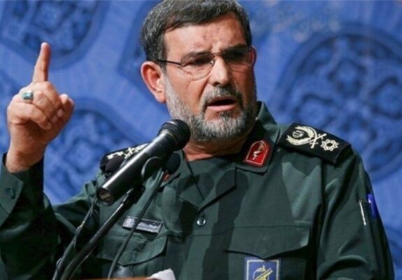 قدردانی خانواده‌ دریابان شهید تنگسیری از مسئولان و ملت شریف ایران