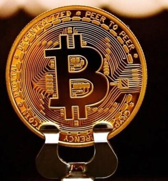 قیمت بیت‌کوین، اتریوم، تتر و رمزارزهای معروف جهان امروز ۷ اردیبهشت ۱۴۰۵