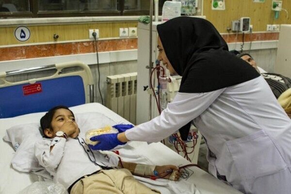 مطالبات پرستاران در روزهای جنگی پیگیری شد