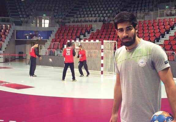 ندری: وضعیت هندبال لرستان بحرانی است/ دهقان به وعده‌هایش عمل نکرد