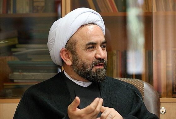 نیروهای مسلح، مسئولان و مردم، توطئه‌های دشمن را خنثی کرده‌اند