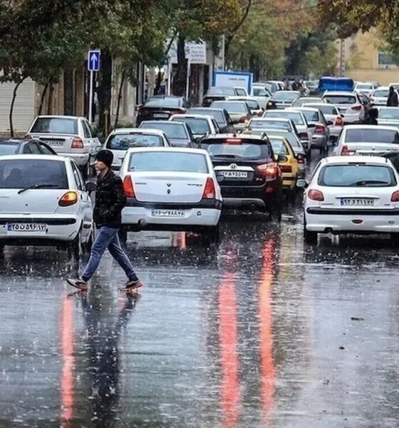 هشدار جدی به پایتخت نشینان/ لغزندگی بیشتر خیابان‌های تهران در پی بارش باران