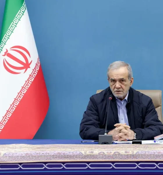 پزشکیان خطاب به آمریکایی‌ها نامه نوشت+ عکس